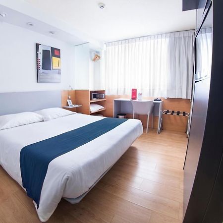 Hotel Orpheo Express Μοντεβιδέο Εξωτερικό φωτογραφία